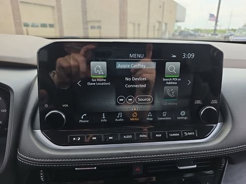 Used 2023 Nissan Rogue Platinum w/ Platinum Premium Package AWD/4WD image 14