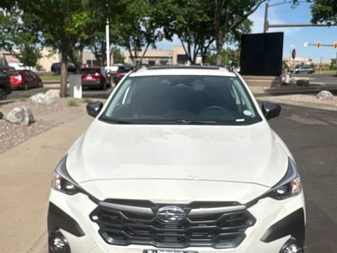 Used 2026 Subaru Crosstrek 2.5i Premium AWD/4WD image 4