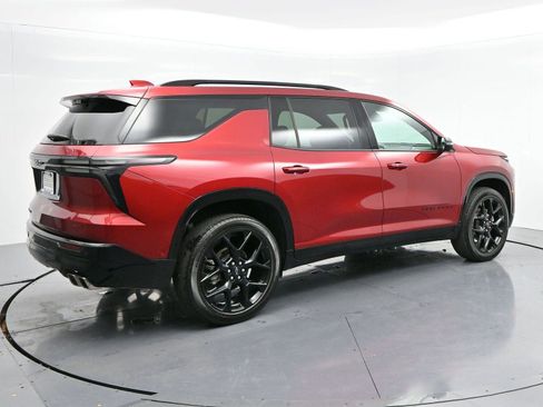 Used 2024 Chevrolet Traverse RS w/ LPO, Floor Liner Package image 7