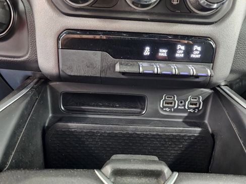 Used 2021 RAM 1500 Big Horn AWD/4WD image 21