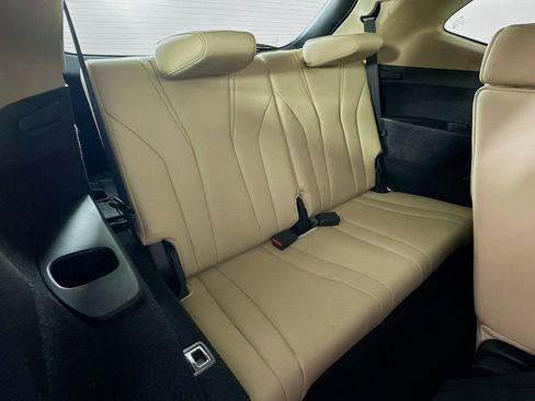 Used 2023 Acura MDX FWD image 34