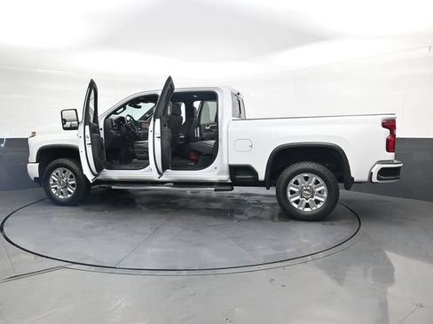 Used 2024 Chevrolet Silverado 2500 High Country w/ High Country Premium Package AWD/4WD image 41