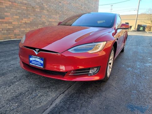 Used 2017 Tesla Model S 90D image 39
