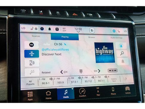 Used 2023 Jeep Grand Cherokee L Limited AWD/4WD image 30