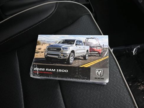 Used 2022 RAM 1500 Laramie AWD/4WD image 38
