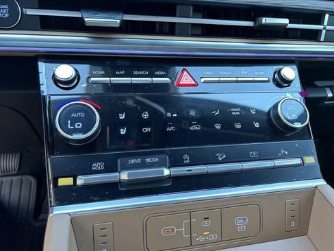 New 2026 Hyundai Santa Fe Calligraphy FWD image 26