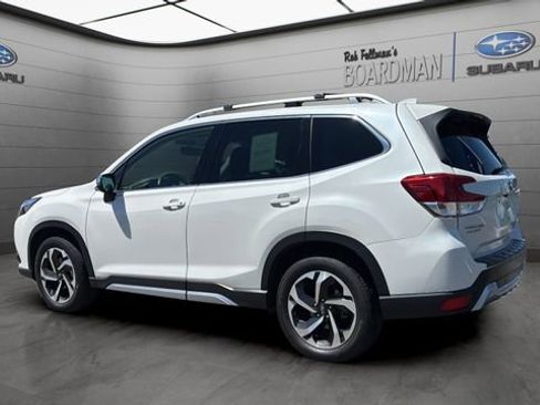 Used 2022 Subaru Forester Touring AWD/4WD image 8