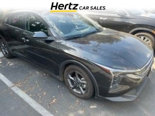 Used 2025 Kia K4 FWD image 1