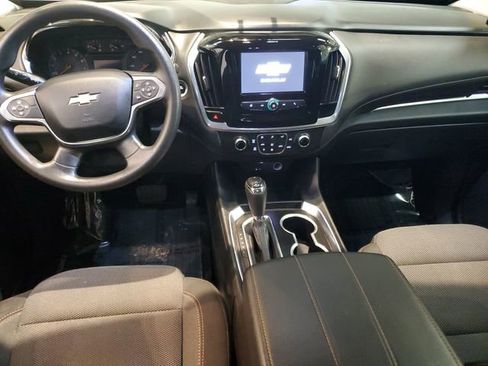 Used 2020 Chevrolet Traverse LS image 13