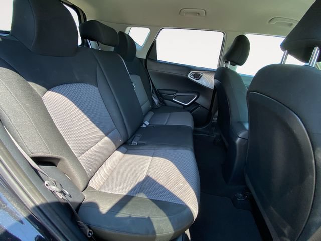 Used 2025 Kia Soul LX w/ LX Technology Package FWD image 14