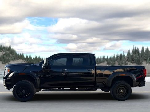 Used 2020 GMC Sierra 2500 AT4 w/ AT4 Premium Package image 6