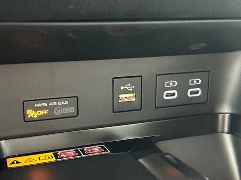 Used 2025 Toyota Camry SE w/ Multimedia Upgrade Package AWD/4WD image 67