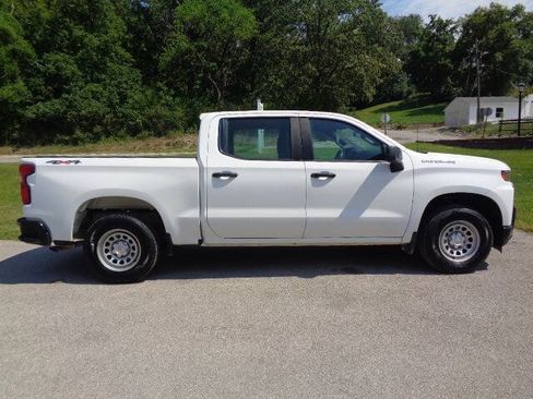 Used 2019 Chevrolet Silverado 1500 W/T w/ Trailering Package AWD/4WD image 7