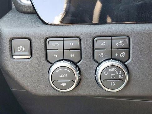 New 2026 GMC Sierra 1500 SLT w/ SLT Premium Plus Package image 31