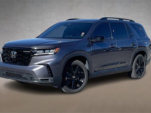 Used 2025 Honda Pilot Black Edition image 1