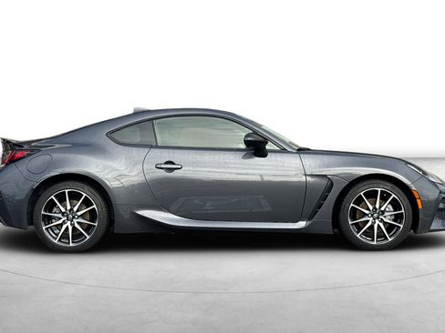 Used 2022 Toyota GR86 image 7