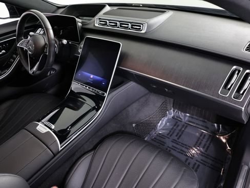 Used 2022 Mercedes-Benz S 580 4MATIC Sedan image 38