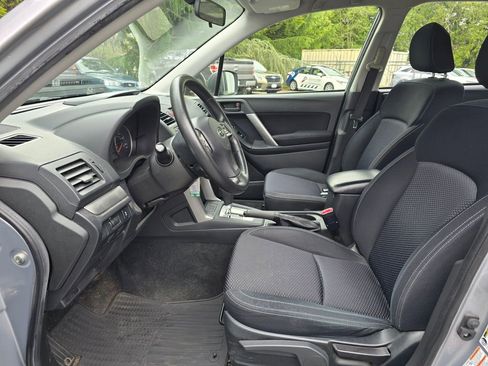 Used 2015 Subaru Forester 2.5i w/ Alloy Wheel Package AWD/4WD image 8