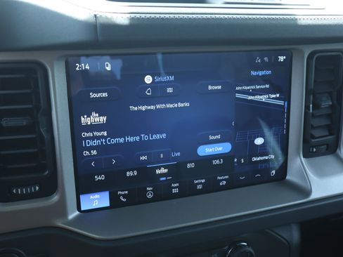 New 2026 Ford Bronco Outer Banks AWD/4WD image 4