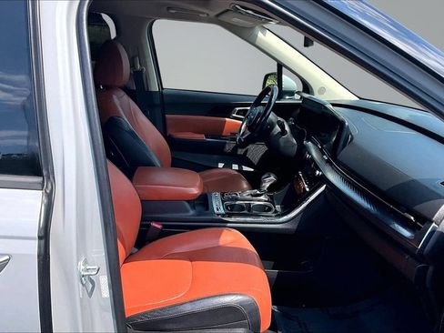 Used 2022 Kia Carnival SX Prestige FWD image 13
