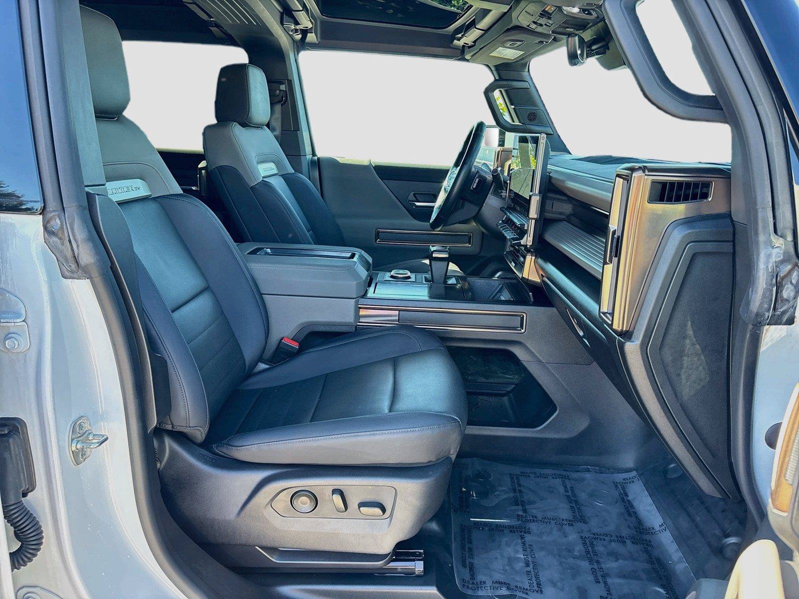 Used 2025 GMC Hummer EV 3X AWD/4WD image 29