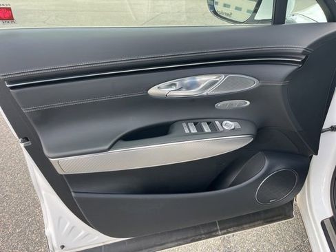Used 2023 Genesis GV70 2.5T w/ Sport Prestige Package AWD/4WD image 10