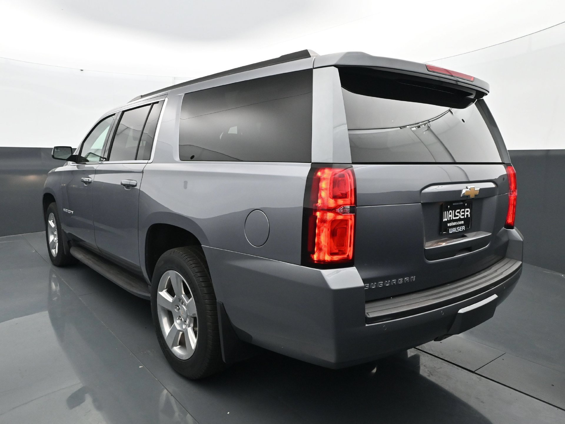 Used 2019 Chevrolet Suburban LS w/ Max Trailering Package AWD/4WD image 5