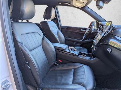 Used 2018 Mercedes-Benz GLS 450 4MATIC image 22