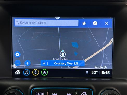 Used 2018 GMC Terrain Denali w/ Advanced Safety Package image 7