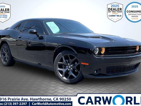 Used 2020 Dodge Challenger SXT w/ Blacktop Package RWD image 1