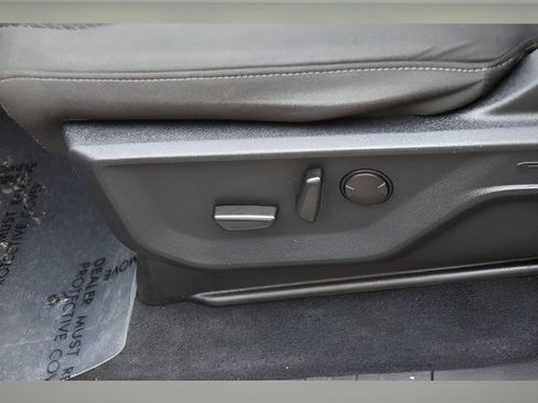 Used 2023 Ford F150 XLT w/ Equipment Group 302A High image 33