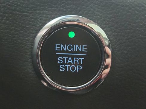 Used 2018 Ford Edge Sport w/ Equipment Group 401A AWD/4WD image 19