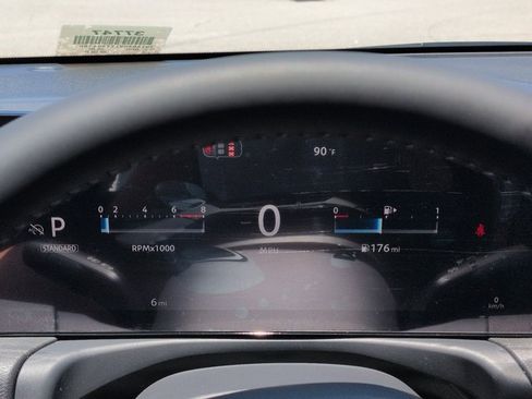 Certified 2026 Nissan Sentra SV w/ SV Convenience Package FWD image 25