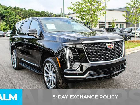 Used 2026 Cadillac Escalade 4WD image 4