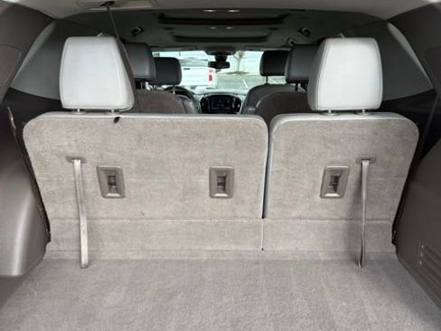 Used 2020 Chevrolet Traverse Premier image 11