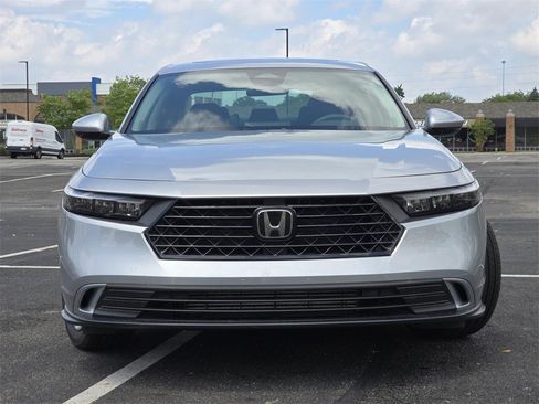 Used 2024 Honda Accord EX image 13