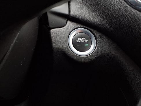 Used 2024 Chevrolet Equinox LT image 13