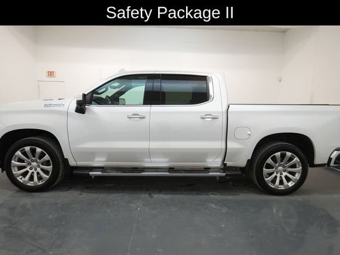 Used 2020 Chevrolet Silverado 1500 High Country w/ Technology Package image 4
