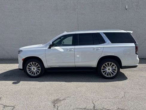 Used 2022 Cadillac Escalade Premium Luxury image 9