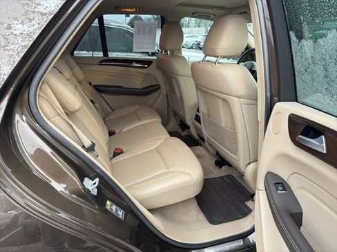 Used 2014 Mercedes-Benz ML 350 4MATIC image 31