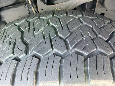 Used 2019 Ford F150 XL w/ Equipment Group 101A Mid AWD/4WD image 8