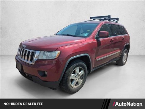 Used 2012 Jeep Grand Cherokee Laredo w/ Laredo E Group AWD/4WD image 1