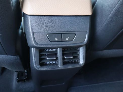 Used 2025 Chevrolet Equinox ACTIV w/ Safety and Technology Package AWD/4WD image 21
