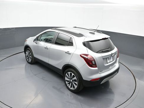 Used 2022 Buick Encore Preferred w/ Safety Package image 39