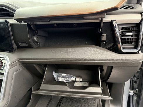 Used 2024 GMC Sierra 1500 Denali image 44