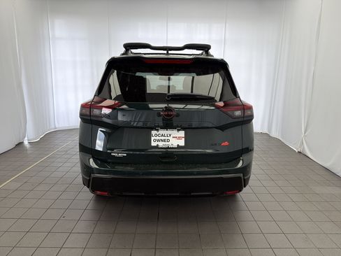 New 2026 Nissan Rogue SV AWD/4WD image 5