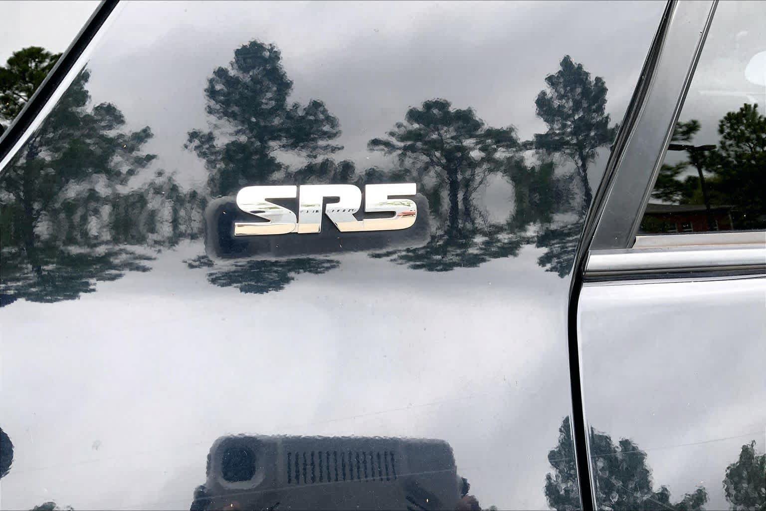 Used 2021 Toyota 4Runner SR5 RWD image 10