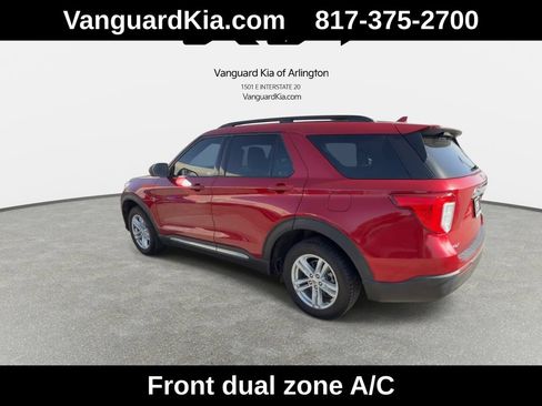 Used 2020 Ford Explorer XLT RWD image 7