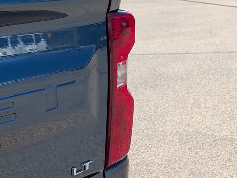Used 2019 Chevrolet Silverado 1500 LT w/ All-Star Edition AWD/4WD image 9