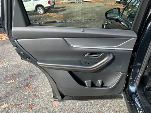 Used 2025 MAZDA CX-90 Plug-In Hybrid w/ Premium Plus image 28